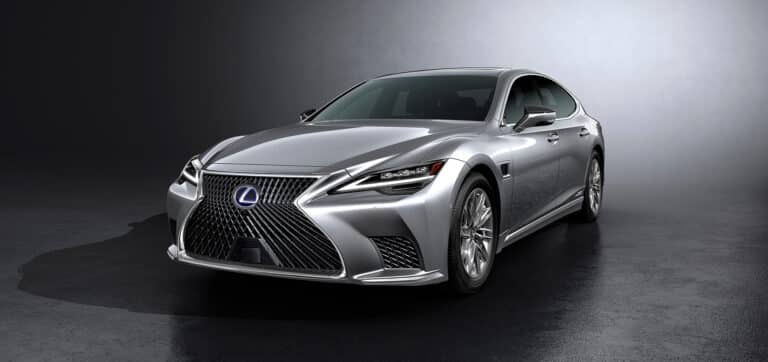 Read more about the article Lexus Premieres New LS