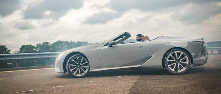 Read more about the article BEHIND THE WHEEL OF THE FROZEN LEXUS LC CONVERTIBLE